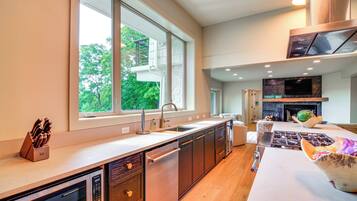 House (4 Bedrooms) | Bahagian dalam