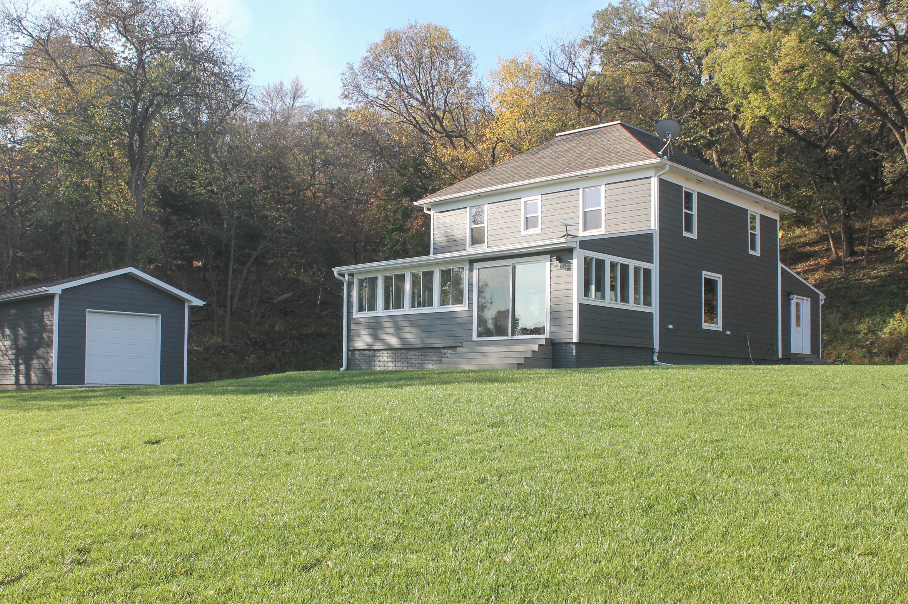 House (5 Bedrooms) | Interior