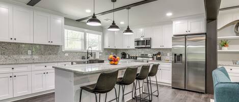 單棟房屋 (4 Bedrooms) | 內部