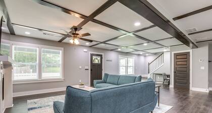 Modern Decatur Gem w/ Deck, 10 Mi to Atlanta
