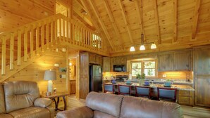 Unclassified image, 5 of 42, button - Blue Ridge Cabin w/ Mountain Views: 6 Mi to Dtwn! (Blue Ridge)