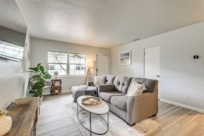 House (2 Bedrooms) | Front of property - Sarasota Duplex in Gillespie Park: 1 Mi to Dtwn! (Sarasota)