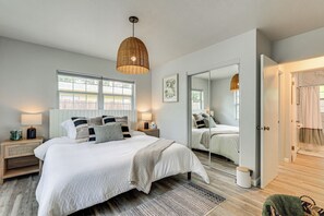 House (2 Bedrooms) | Interior - Sarasota Duplex in Gillespie Park: 1 Mi to Dtwn! (Sarasota)