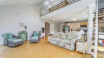 House (2 Bedrooms) | Front of property