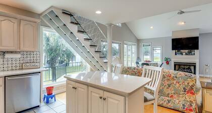 New Bern Home w/ Water View Near Downtown!