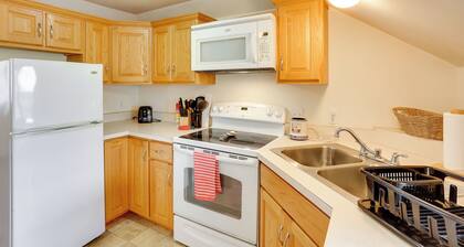 Cozy Loganton Vacation Rental in Amish Country!