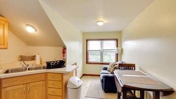 ์ํํธ (1 Bedroom) | ๋ด๋ถ