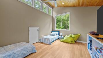 House (5 Bedrooms) | Interior
