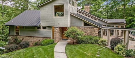Talo (5 Bedrooms) | Majoituspaikan julkisivu