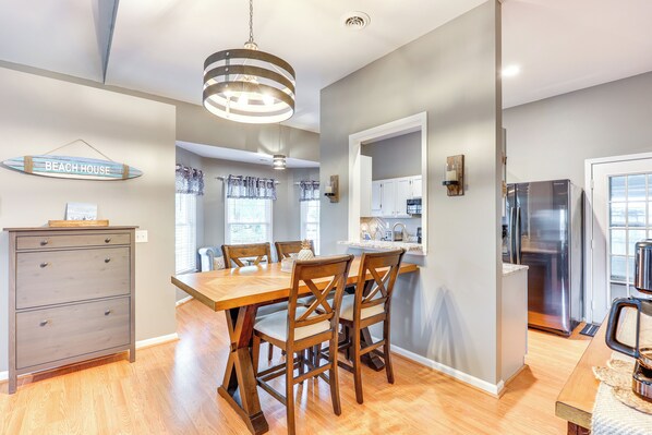 House (3 Bedrooms) | Interior - Wilmington Family Home: 6 Mi to Wrightsville Beach (Wilmington)