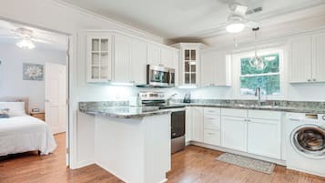 Cottage (1 Bedroom) | Interior