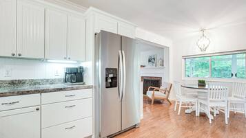 Cottage (1 Bedroom) | Interior