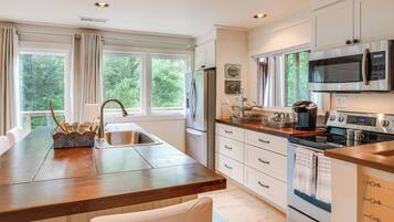 Rumah (4 Bedrooms) | Interior