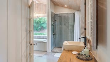 House (4 Bedrooms) | Bahagian dalam