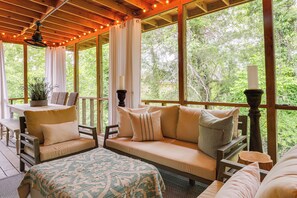 House (4 Bedrooms) | Interior - Silver Point Home ~ 1/2 Mi to Center Hill Lake! (Silver Point)