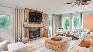 Rumah (4 Bedrooms) | Interior