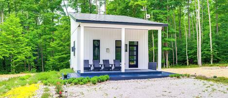 House (1 Bedroom) | Front of property