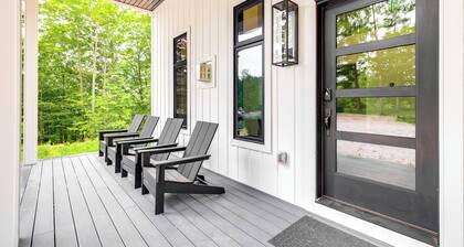 Modern Bellaire Cabin < 5 Mi to Lake & Slopes!