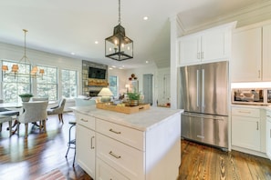 House (3 Bedrooms) | Interior - Stunning Cashiers Cottage Rental w/ Screened Porch (Cashiers)