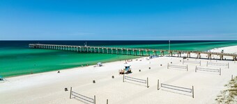 New to Rental Market, Beachfront, Two Beach Service Chairs included!