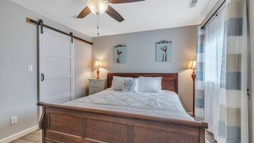 House, 4 Bedrooms | 4 bedrooms, iron/ironing board, cribs/infant beds, free WiFi