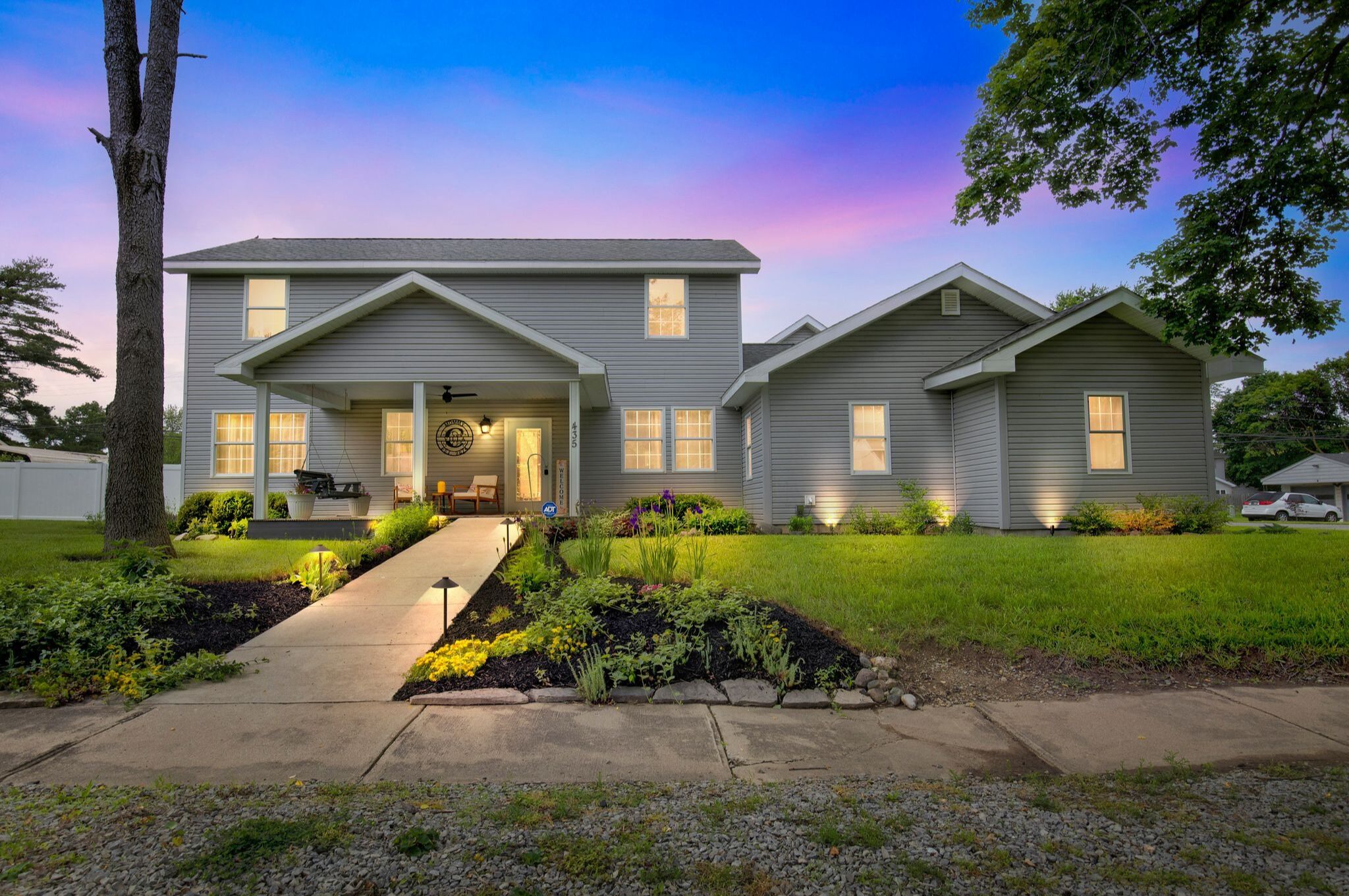 House, 4 Bedrooms | Exterior