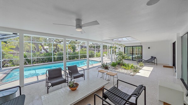 House, 3 Bedrooms | Pool