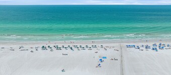 Siesta Sea Gem 2 Bedroom Condo by RedAwning