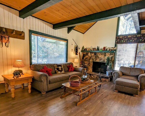 TV, fireplace - Premier Townhouse Just Steps from Snow Summit Mountain Resort! (Big Bear Lake)