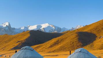 Traditional Shared Dormitory, Mountain View