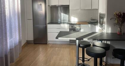 Apartamento muy luminoso y moderno en el Centro, en el mejor sitio de Huelva,