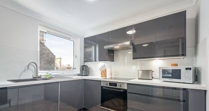 Spire View Apartment
