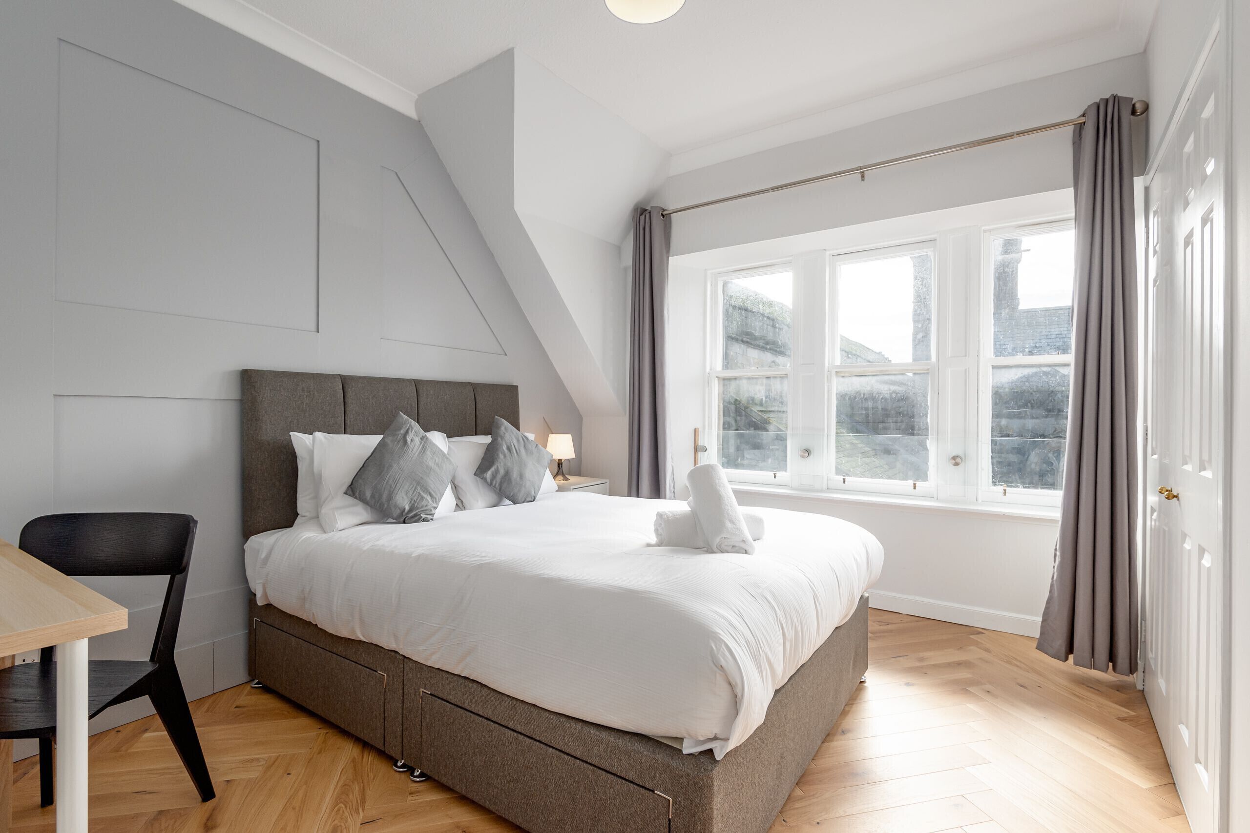 2 bedrooms, iron/ironing board, WiFi (free), bed sheets