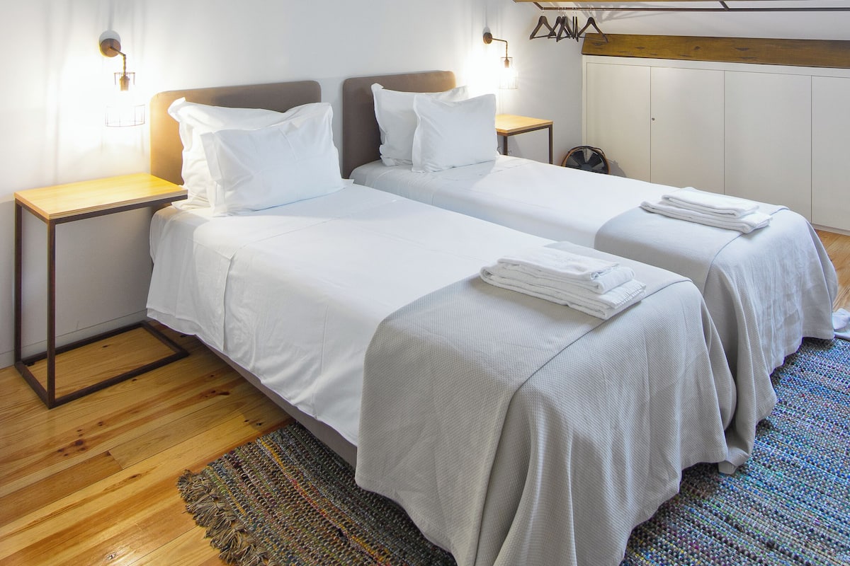 Two-bedroom Duplex Apartment | 1 chambre, chambres insonorisées, lits bébé (gratuits), Wi-Fi gratuit