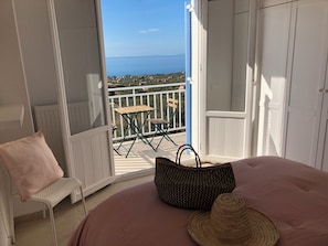 2 chambres, fer et planche Ă repasser, Wi-Fi, draps fournis