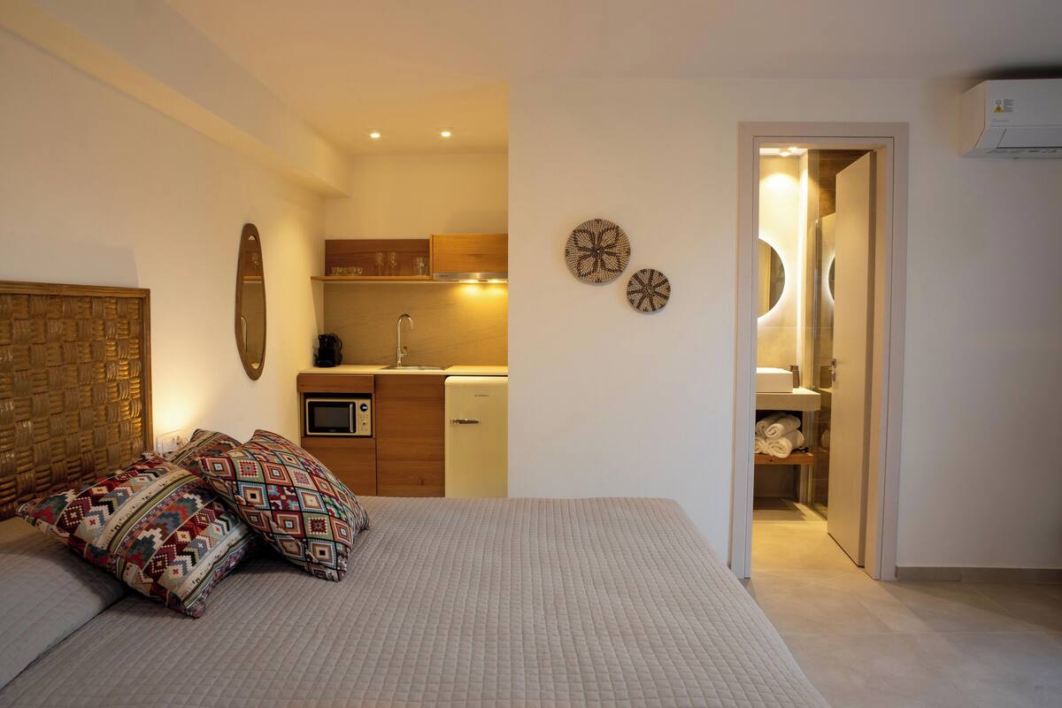 Cozy Double Room