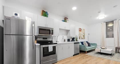 Columbus Modern Apartment