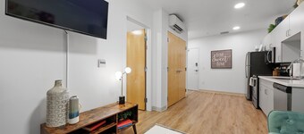 Columbus Modern Apartment