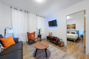 1 chambre, Wi-Fi gratuit, draps fournis