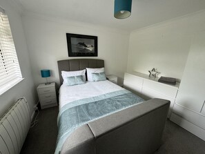 Apartment | 2 bedrooms, free WiFi, bed sheets - Perfect Folkestone Bolthole Close to Euro Tunnel (Folkestone)