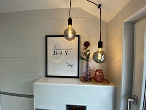 Interior - Neu Nach Komplettrenovierung: Nurdachhaus Murmel 6 - Ladestation f. E-autos,wlan (Carolinensiel)