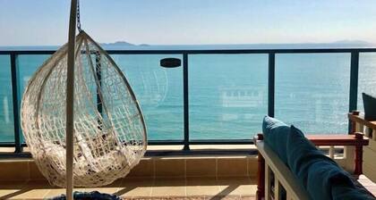 Happy Bay Holiday Apartment