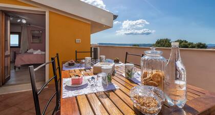 Casa Clara Uri in the Nuraghe of Santa Cadrina a short distance from the beaches