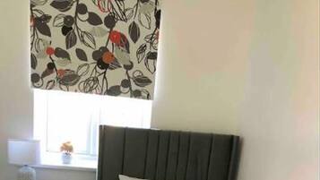 3 bedrooms, free WiFi, bed sheets