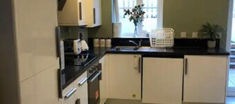 Stunning 3-bed House in Bristol