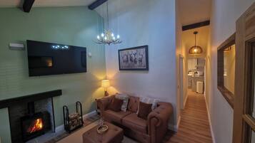 Cottage | Living area | TV, fireplace