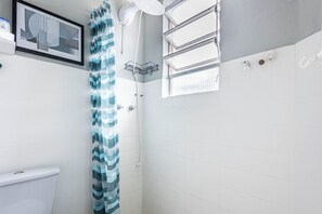 Handdukar, tvål, schampo och toalettpapper