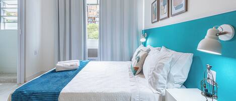 1 quarto, Wi-Fi de cortesia, roupa de cama