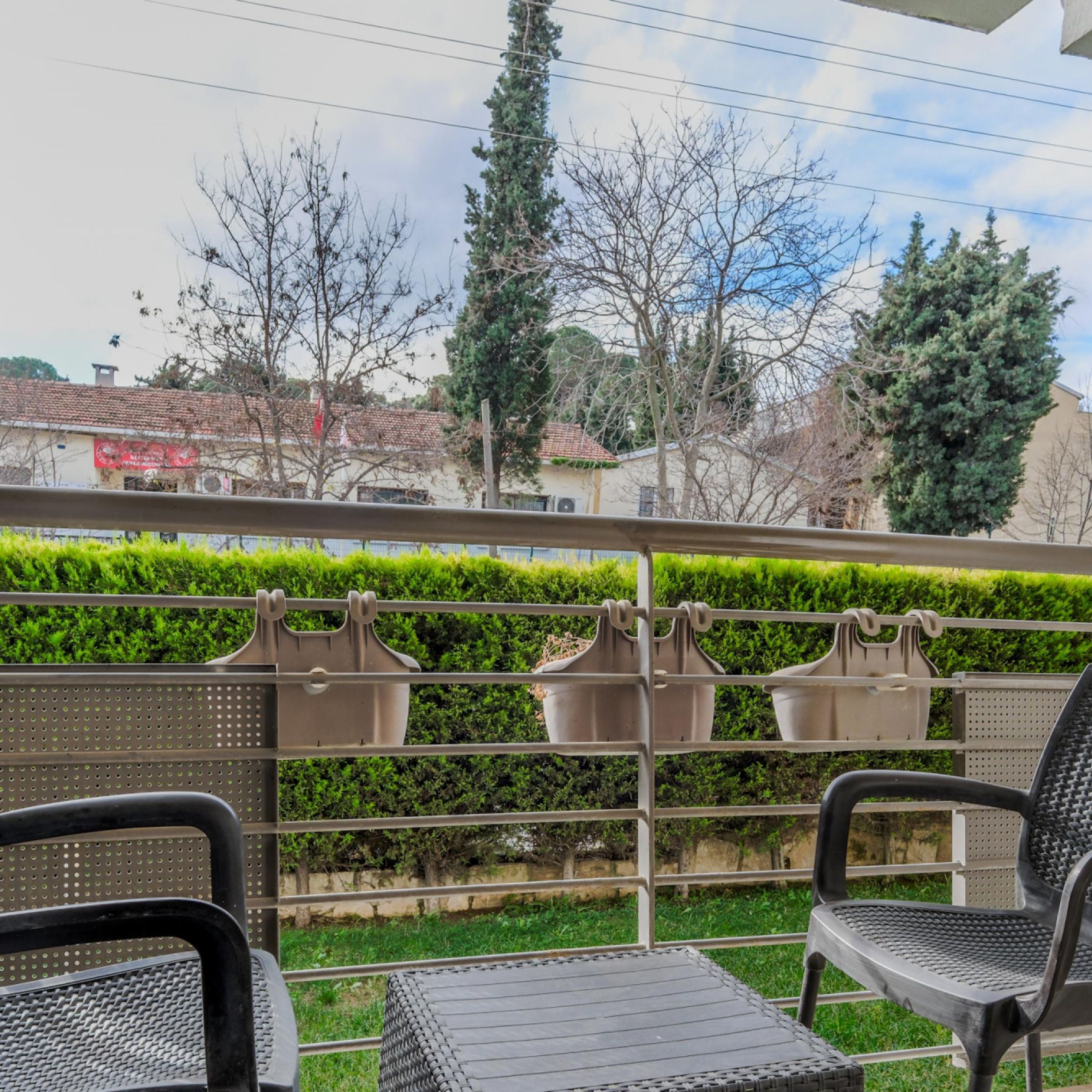 Serene Flat w Balcony in a Luxury Complex in Urla