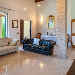 Villa | 6 bedrooms - I Gelsi 12 Emma Villas (Terre Roveresche)